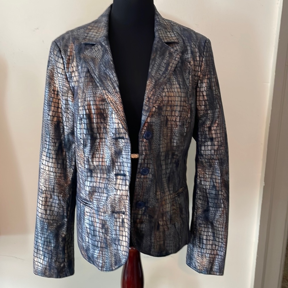 Lightweight Reptile Pattern Jacket - image 1